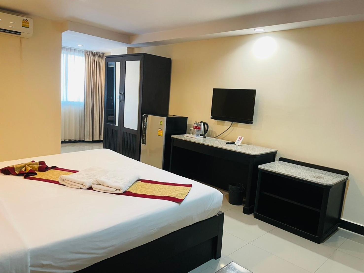 The Grand Day Night Otel Pattaya Dış mekan fotoğraf